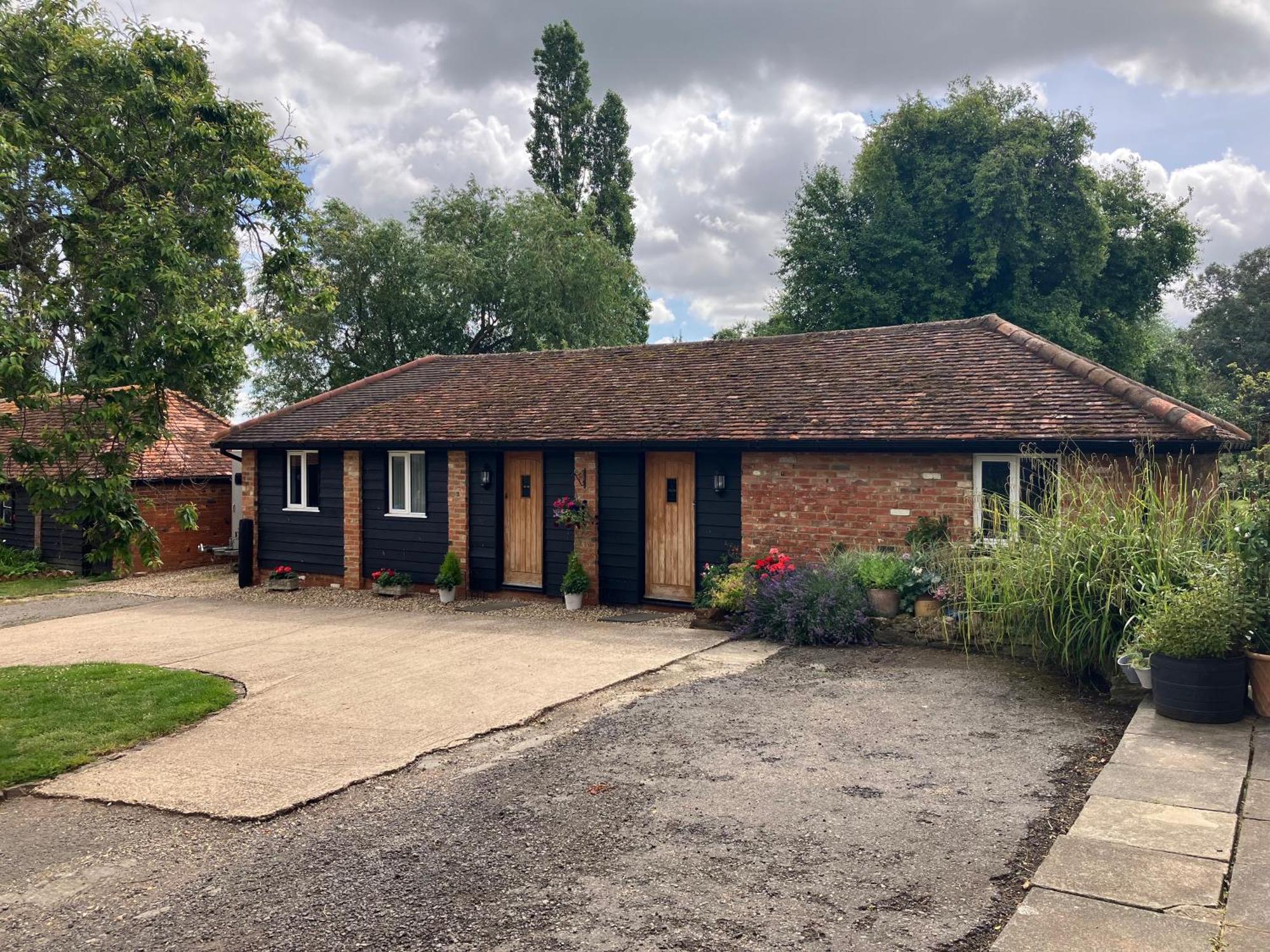 Upper Wood End Farm Holiday Cottages Marston Moreteyne Zewnętrze zdjęcie